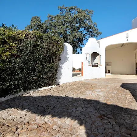 Villa Caracol